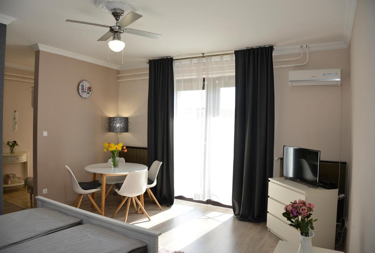Crystal Apartman Morahalom Exterior photo