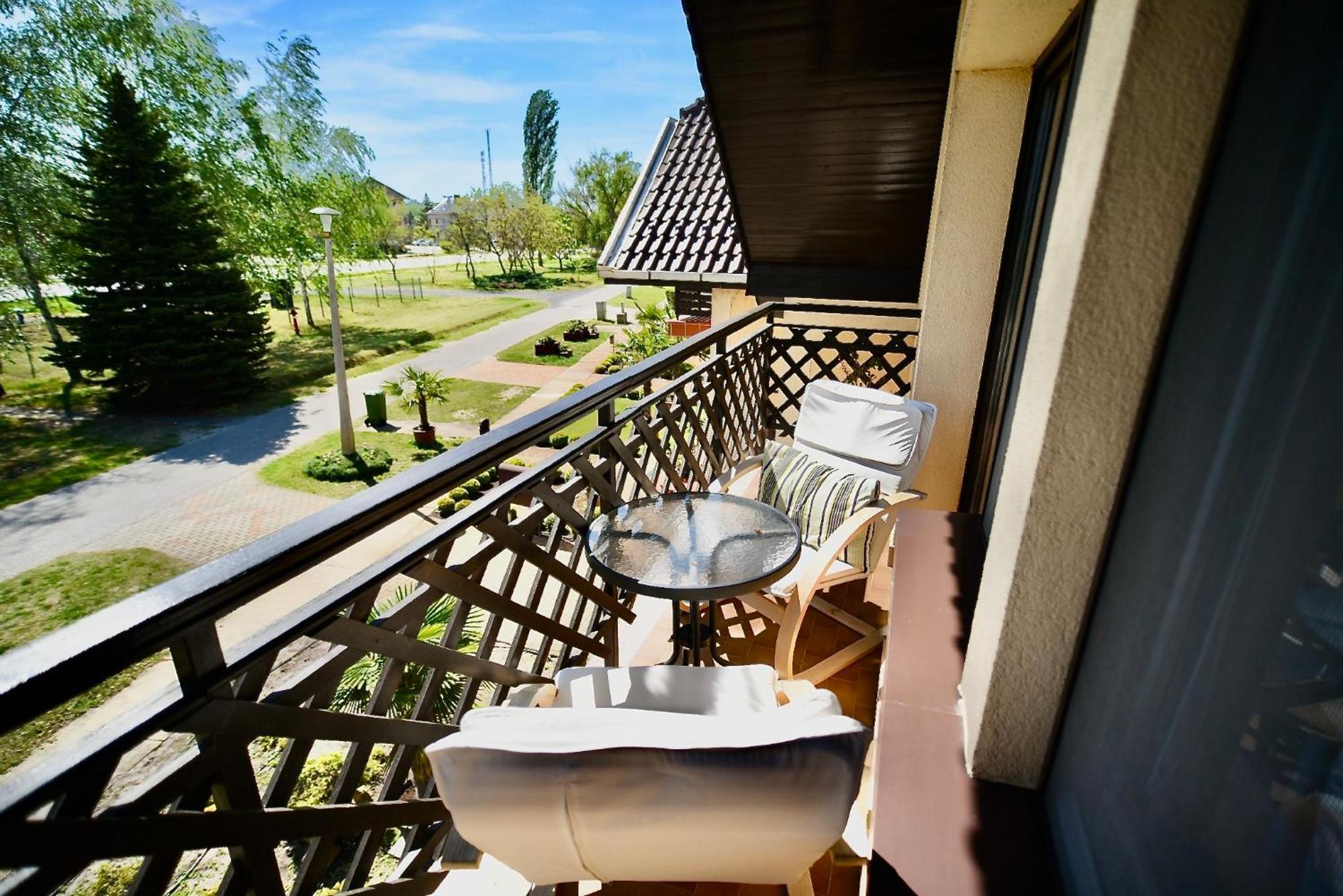 Crystal Apartman Morahalom Exterior photo