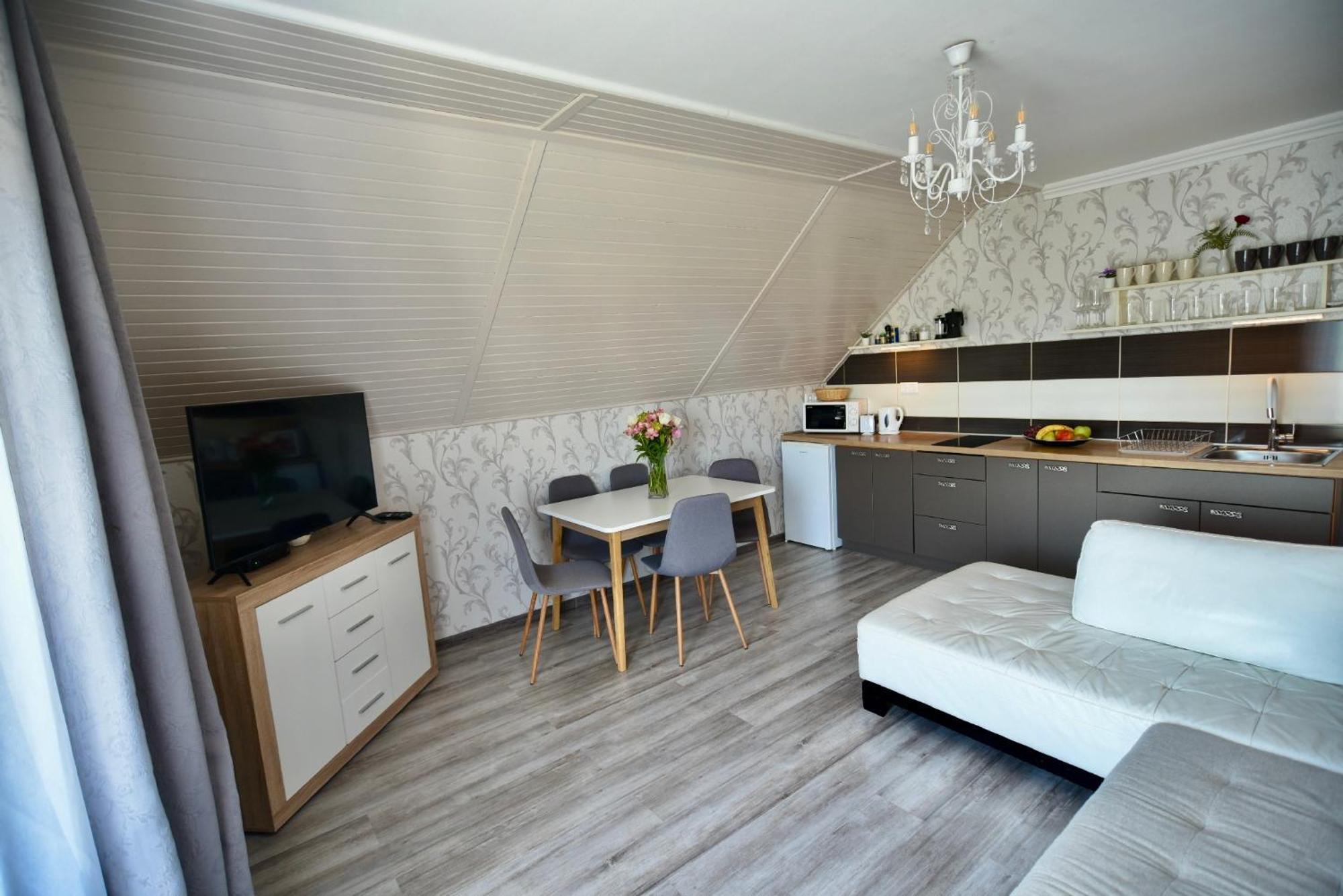 Crystal Apartman Morahalom Exterior photo