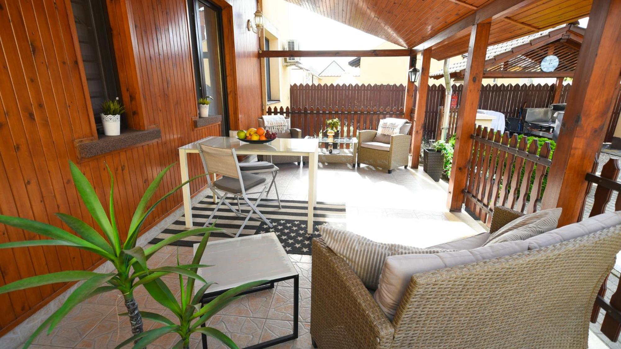 Crystal Apartman Morahalom Exterior photo