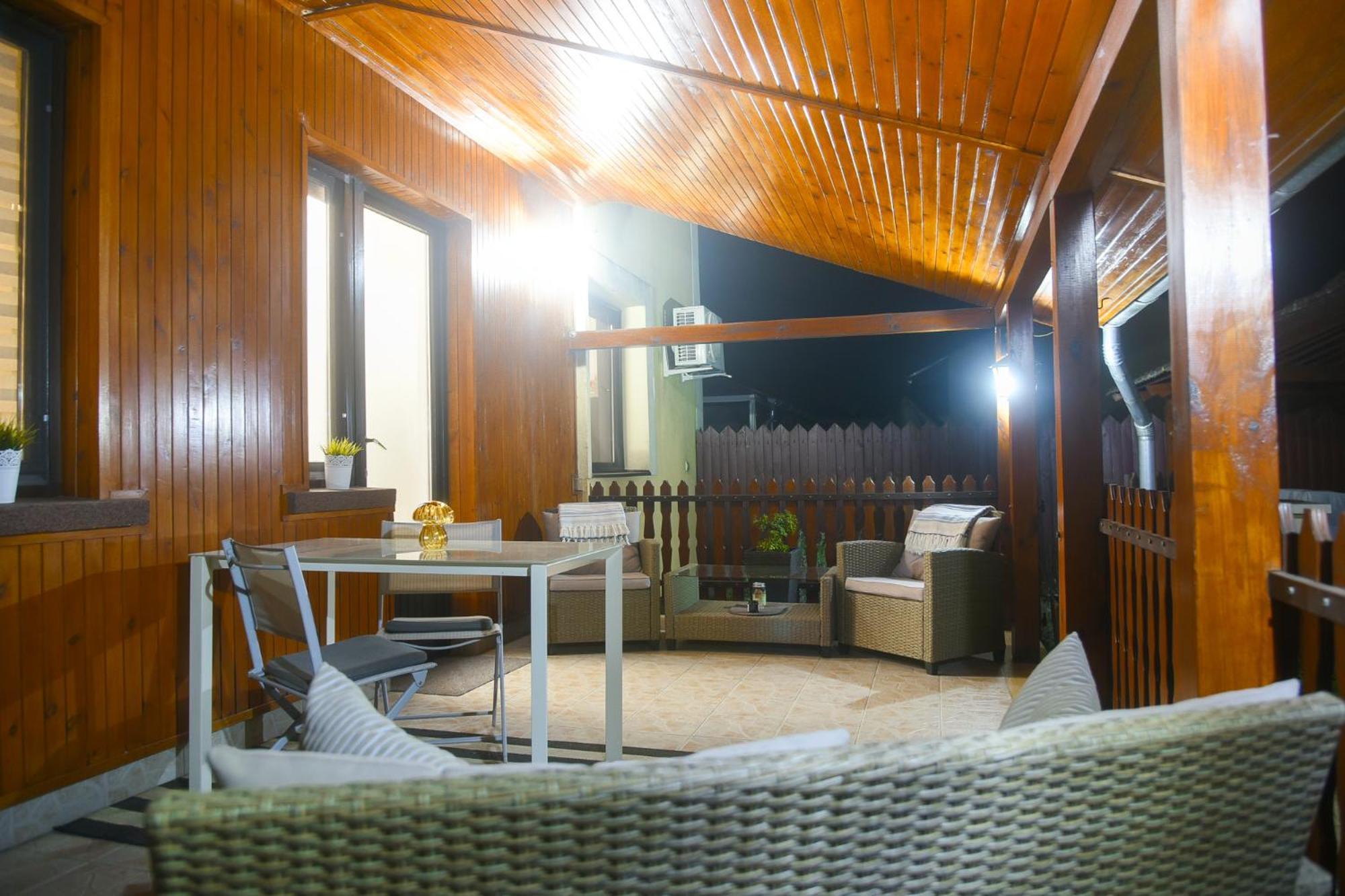 Crystal Apartman Morahalom Exterior photo