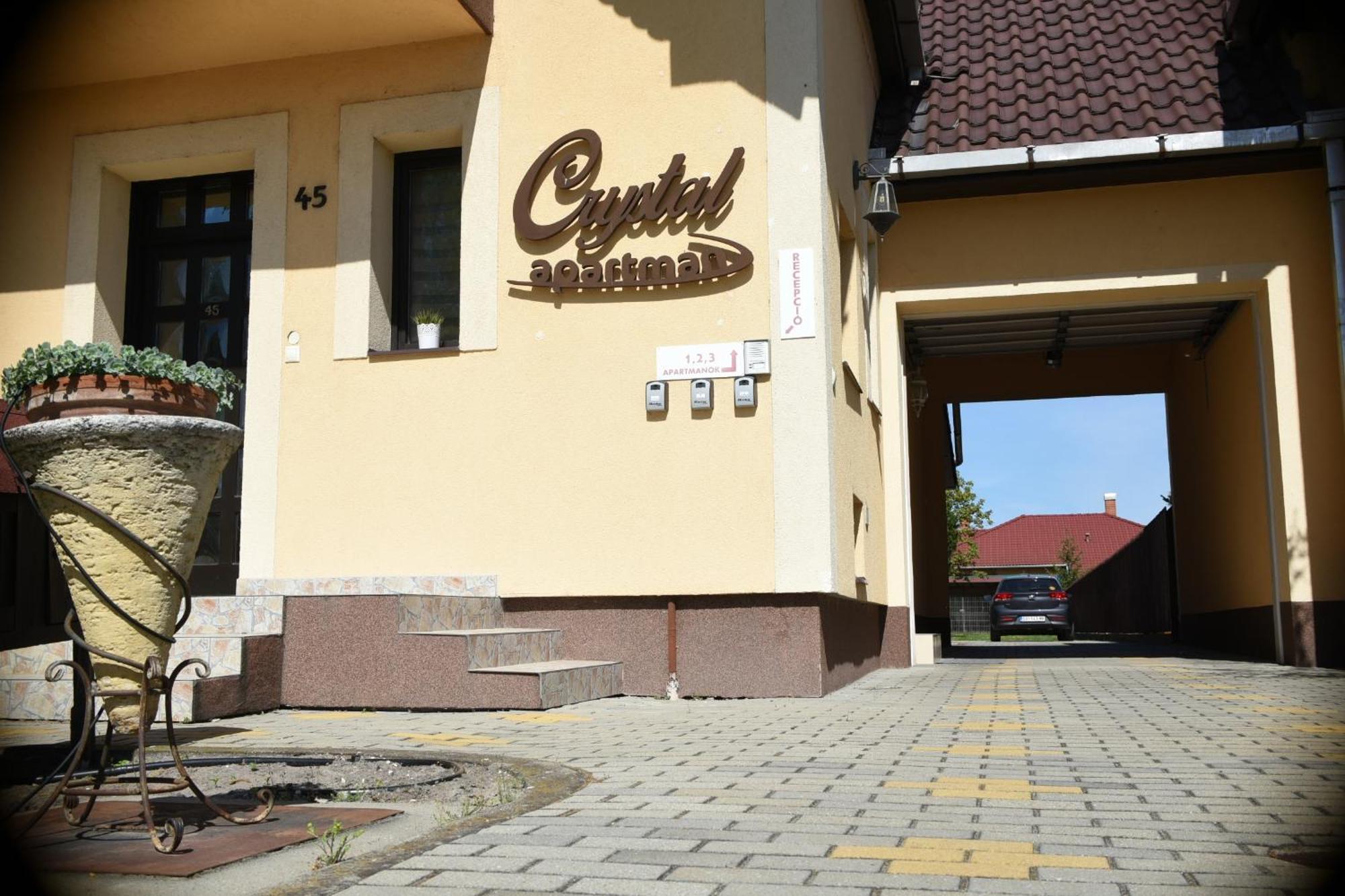 Crystal Apartman Morahalom Exterior photo