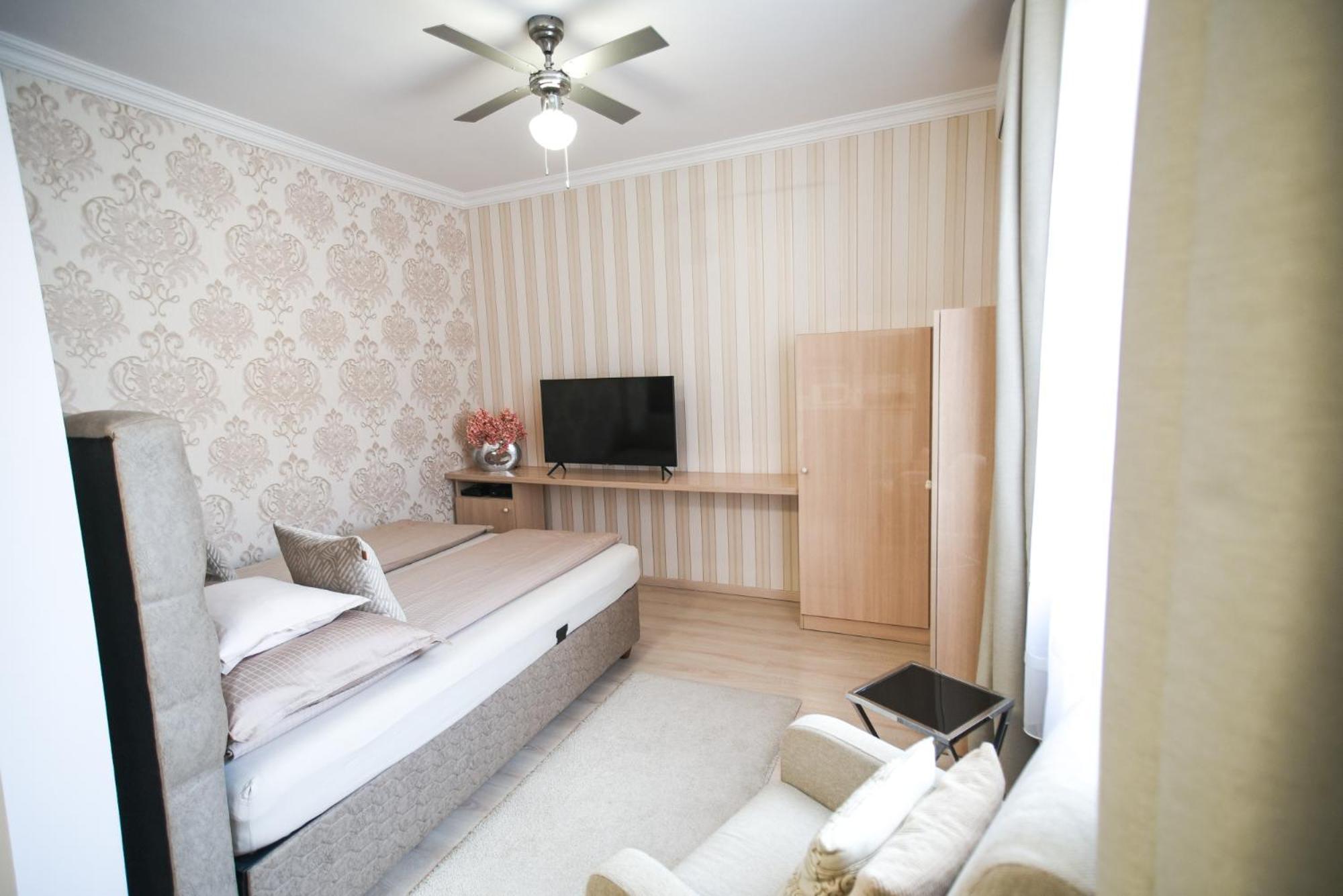Crystal Apartman Morahalom Exterior photo