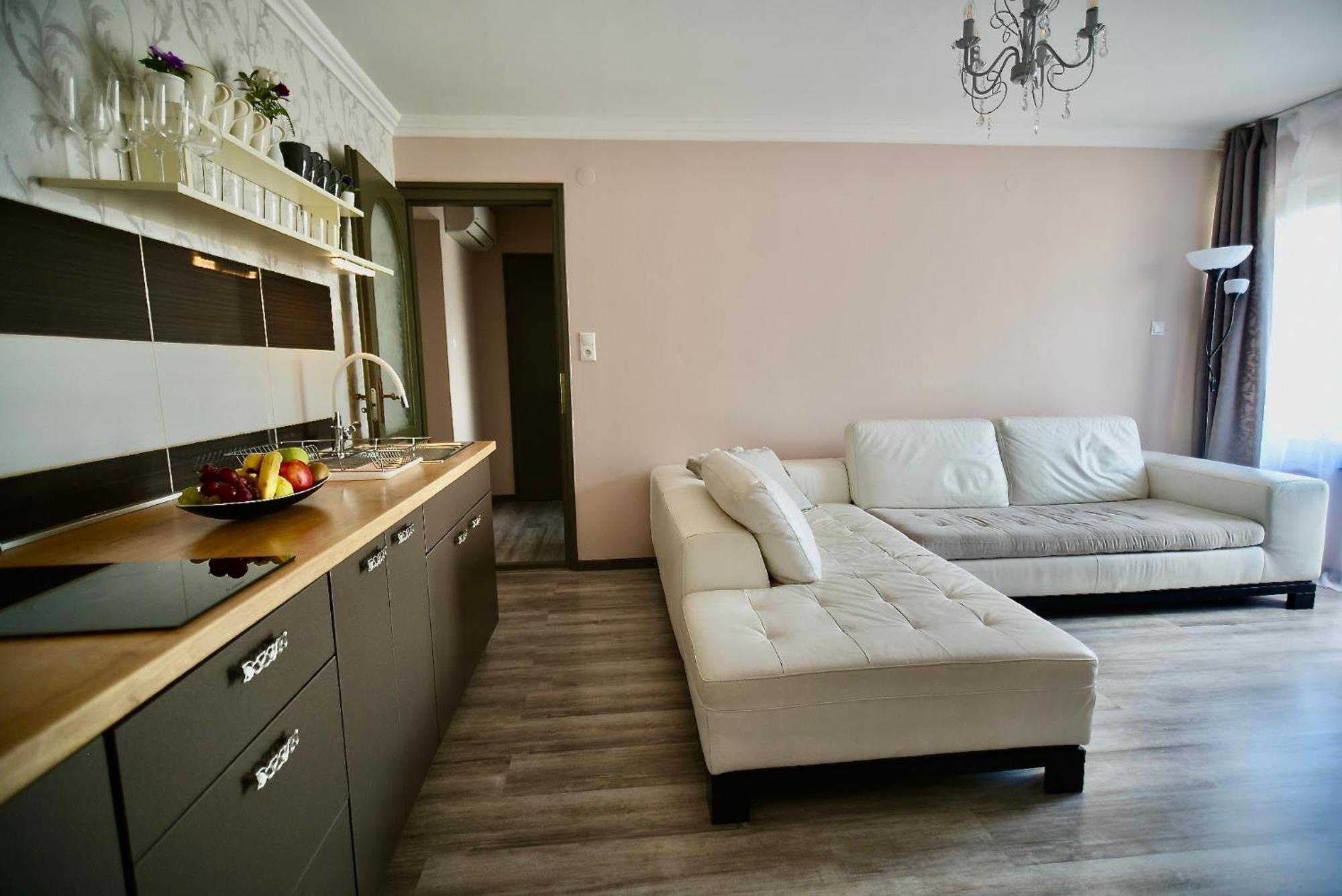 Crystal Apartman Morahalom Exterior photo