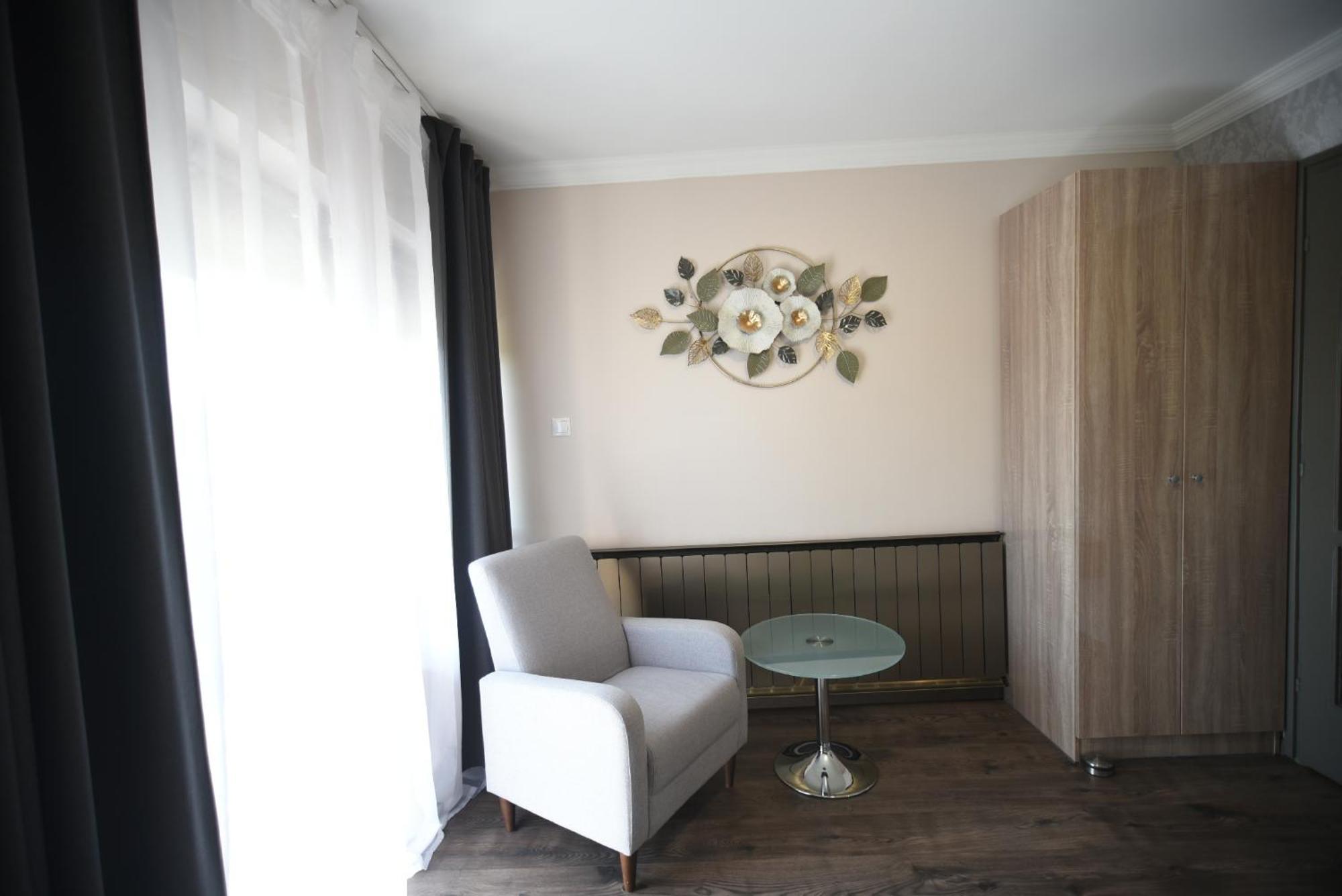 Crystal Apartman Morahalom Exterior photo
