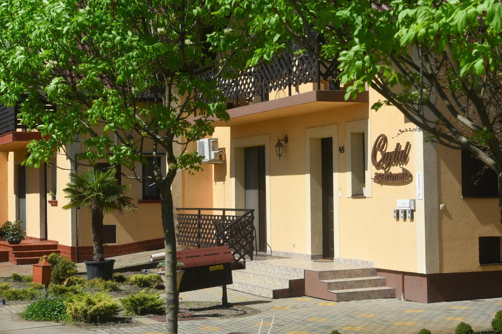 Crystal Apartman Morahalom Exterior photo
